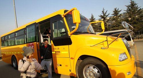 探秘中國“最牛”校車生產基地（圖）