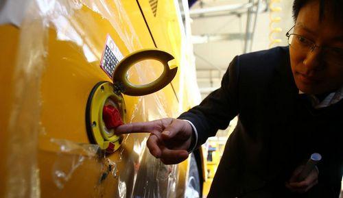 探秘中國“最牛”校車生產基地（圖）