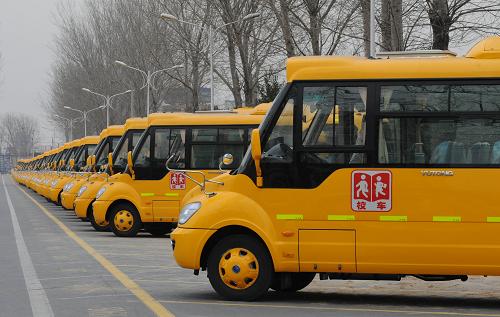 河南宇通加大專用校車生產