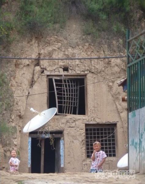 “校車中國志愿者發(fā)現(xiàn)之旅”抵達甘肅