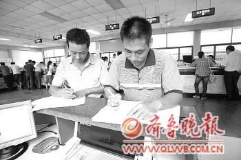 山東日照：一輛合格的校車要過七道檢測關