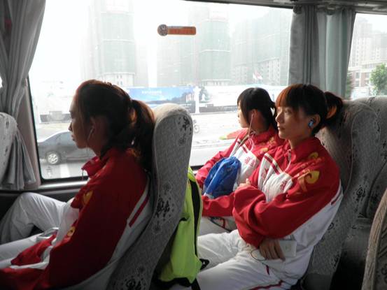 宇通客車服務(wù)第七屆全國農(nóng)運(yùn)會(huì)