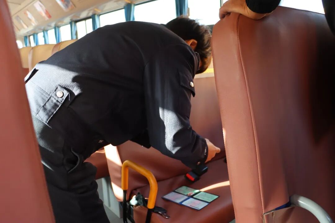 嚴(yán)謹(jǐn)年檢守安全  規(guī)范運(yùn)營(yíng)護(hù)平安——山西夢(mèng)帆校車公司有序開展校車正常年檢工作