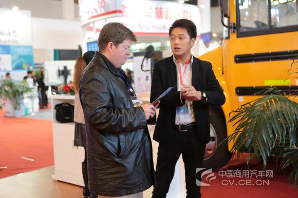 一汽校車(chē):智在安全 踐責(zé)在心