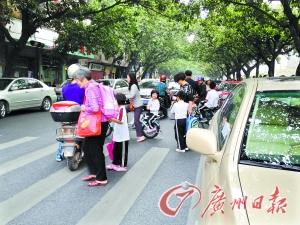 網友：望校車重新運作