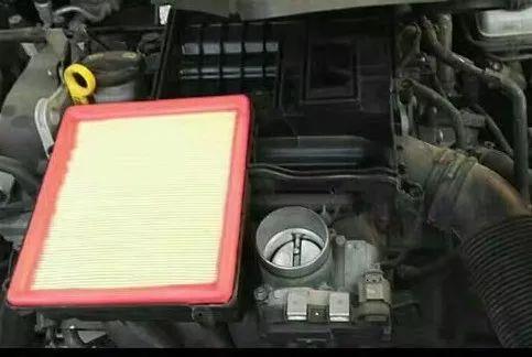 校車發(fā)動(dòng)機(jī)節(jié)氣門的保養(yǎng)方法，你能自己清洗嗎？