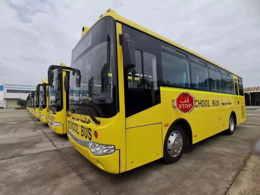 中國恒天·百路佳|迪拜校車恒天造 除了顏值還有科技與個(gè)性！