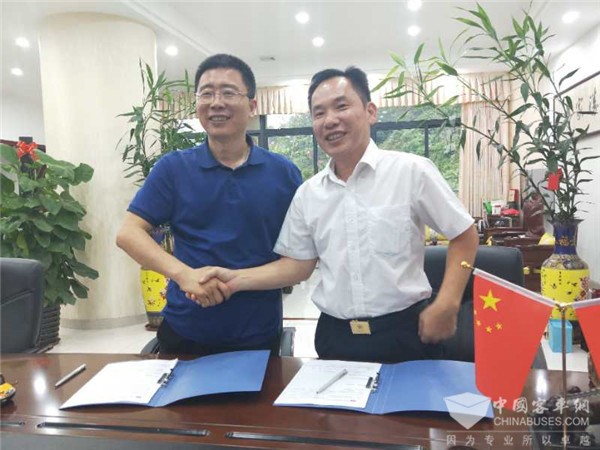 安全護航不停歇!中通客車打造的又一校車銷售范本