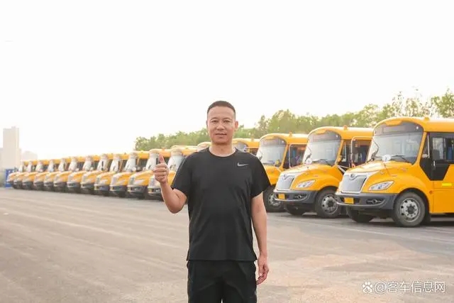 黃驊校車聯(lián)手宇通，把公益做成事業(yè)