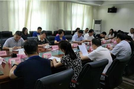 西安市高陵區(qū)召開(kāi)上半年校車(chē)安全管理聯(lián)席會(huì)議