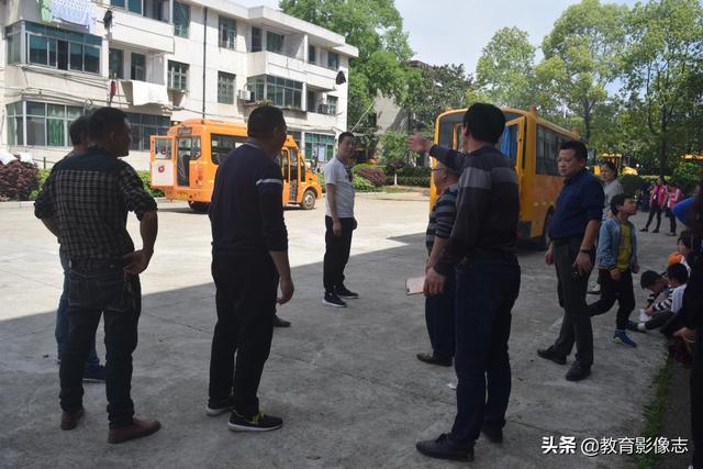 漢壽聶家橋中學：校車應急演練 共筑安全防線