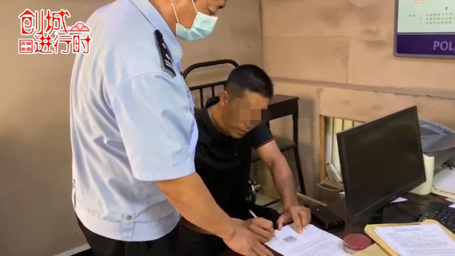 創城進行時丨這位駕駛員膽子有點大，駕駛“黑校車”還超員