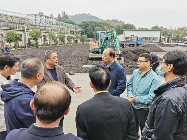 紹興：內(nèi)蒙古自治區(qū)代表團蒞臨上虞考察校車智能防碰撞安全系統(tǒng)