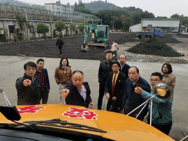 紹興：內(nèi)蒙古自治區(qū)代表團蒞臨上虞考察校車智能防碰撞安全系統(tǒng)