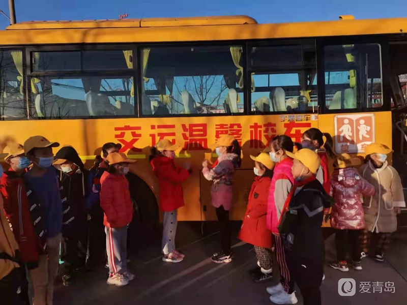 【交運黃島溫馨校車】傳統文化進車廂，歡聲笑語學禮儀