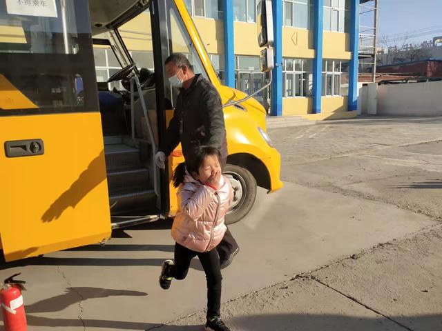 加強校車安全應急演練 為學生乘車安全保駕護航