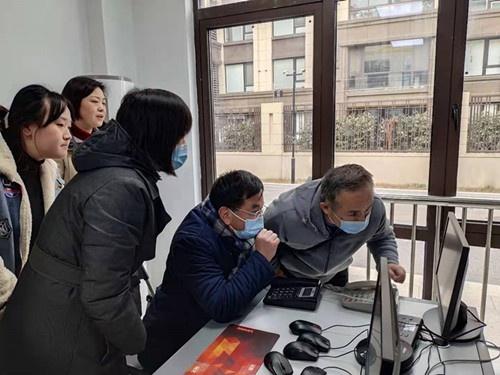 揚州市教育局開展冬季及“兩節”期間全市校園和校車安全工作督查