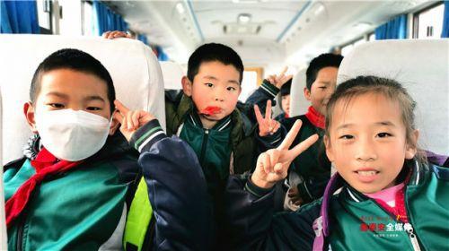 全市共配備校車373輛 服務學生近2.8萬人