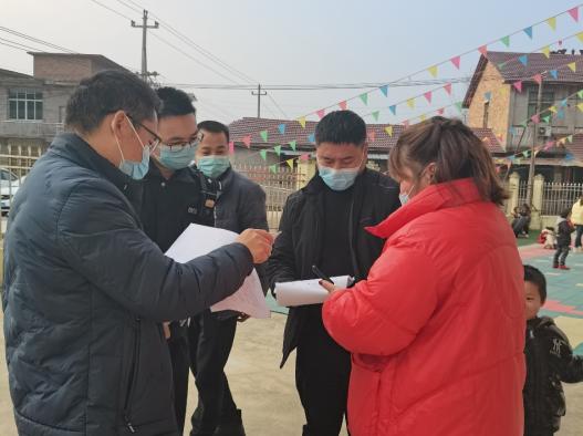 宜春市袁州區楠木鄉開展校車安全專項整治行動