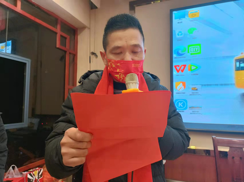 安全初心兩不忘：鄂州大興校車公司表彰會議“變身”安全課堂