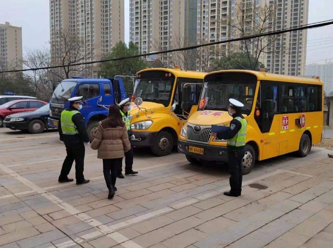 曝光臺｜孝昌縣部分校車交通違法大曝光