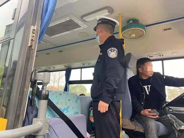 開展校車專項整治，遵義一家幼兒園被罰10000元！