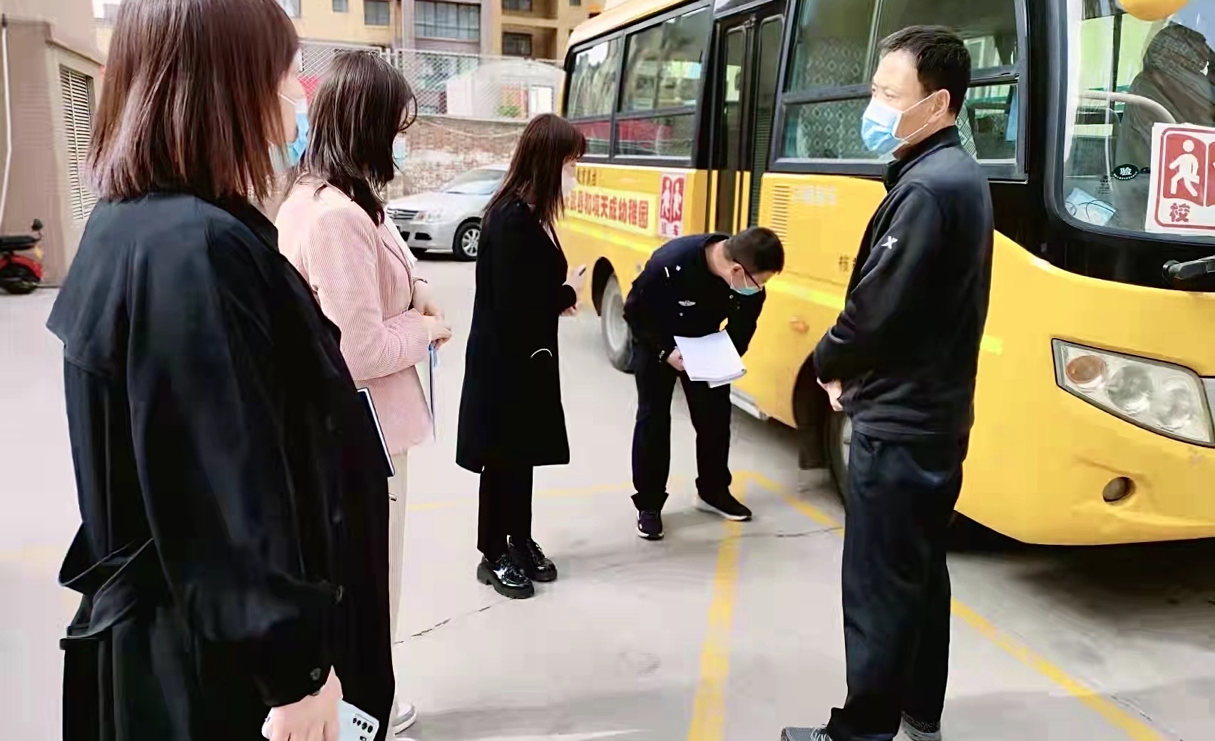 長武縣開展校車安全檢查全力保障學生平安上下學