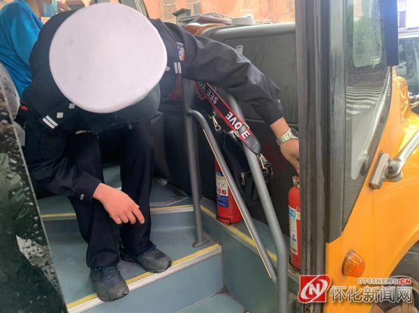 洪江區：開展校車安全檢查 確保師生上放學安全