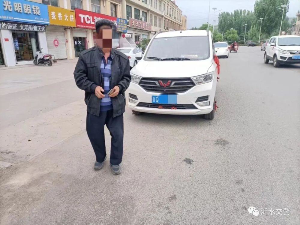 沂水這些農村“黑校車”超員上路被嚴厲查處