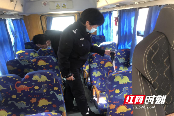 北塔區：校園校車檢查，護航師生平安