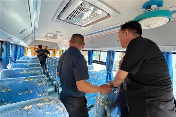 一起向未來(lái)丨歐輝校車筑夢(mèng)護(hù)航，助力華東區(qū)域孩童健康出行