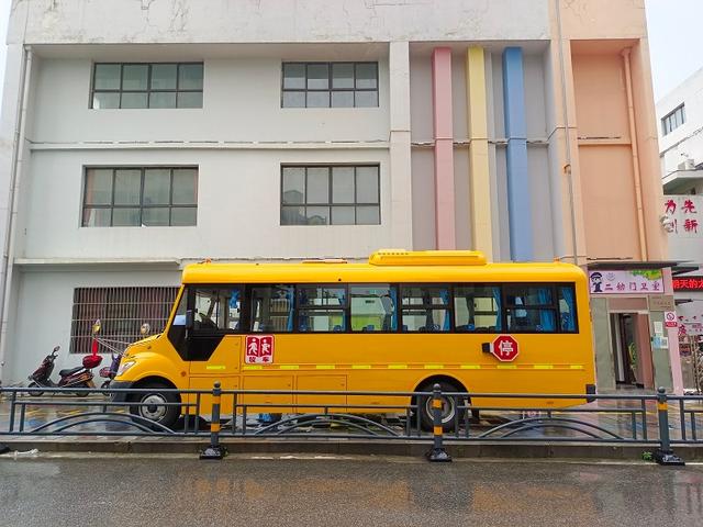 「二幼」我們有新校車了