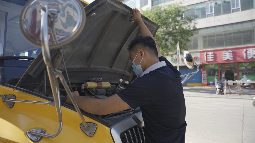“一鍵清空”服務難題，臨潼校車用戶點贊宇通“巡回直服”
