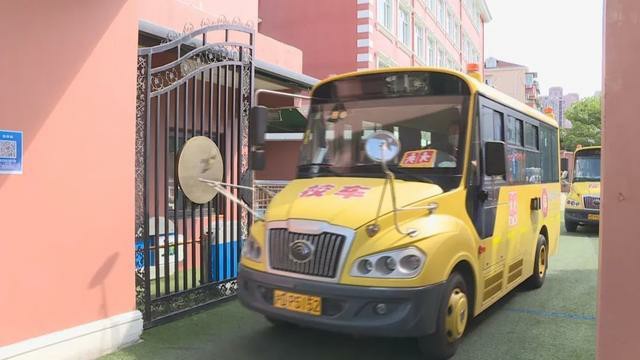 時隔半年再出發，普陀交警開展校車安全檢查確保學生出行平安