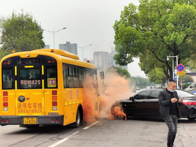 打造平安校園！2023年鄂城區校車安全應急演練成功舉行