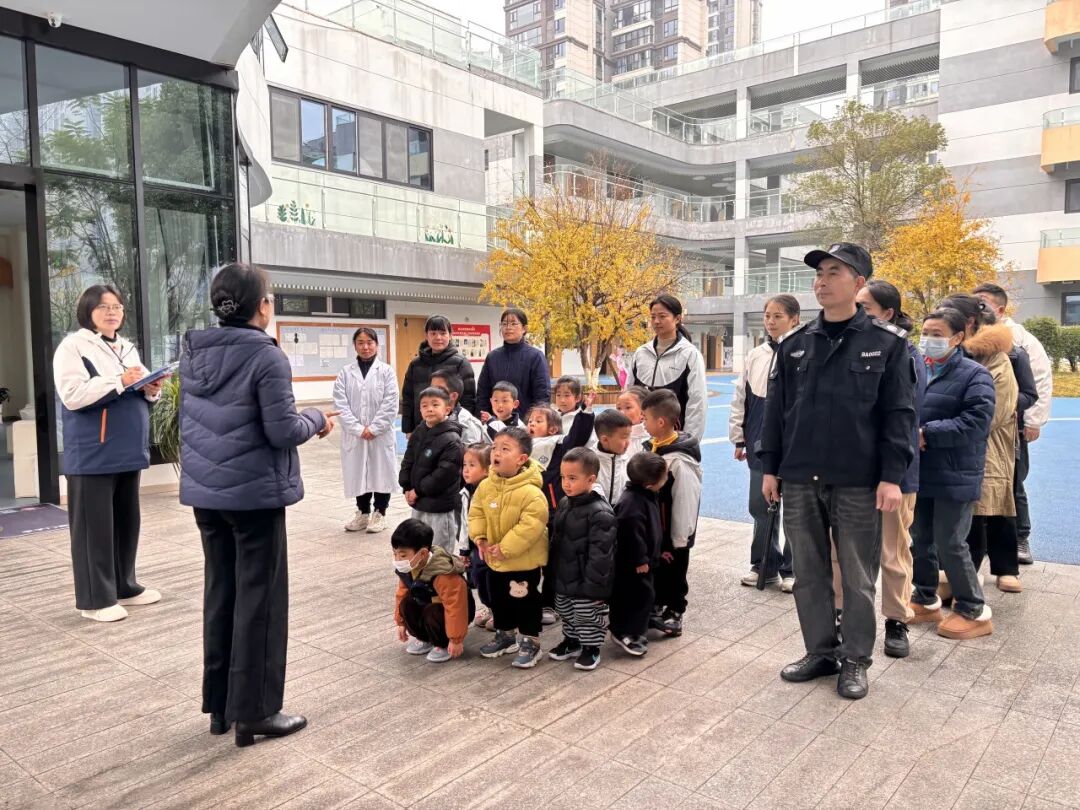 我們的隆橋生活|2025年校車安全應(yīng)急演練