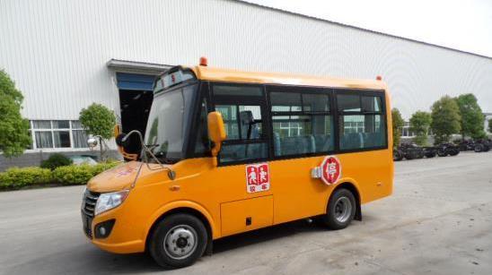 新國標校車的普及要考慮到農村與城市的差異