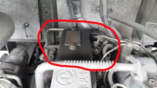 19座幼兒園校車新車漏油，剎車失靈？