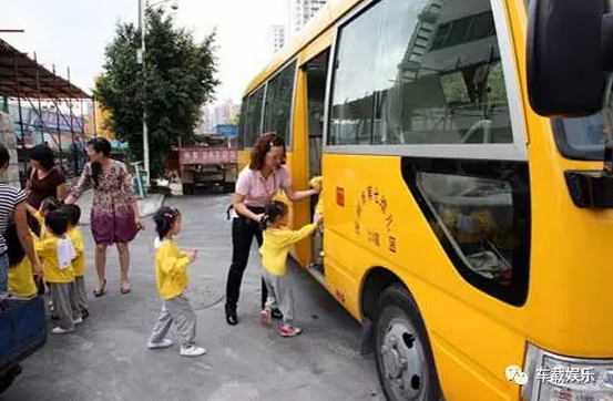 11名中韓兒童命喪車禍，血的教訓(xùn)何時(shí)才能避免？