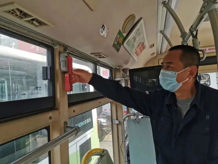 開學在即，公交開啟“護校復學”模式，對“大鼻子”校車及相關車輛開展大檢查！