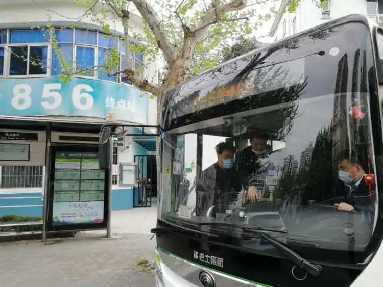 開學在即，公交開啟“護校復學”模式，對“大鼻子”校車及相關車輛開展大檢查！