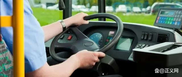 大數(shù)據(jù)篩查，讓校車不再開進(jìn)監(jiān)管盲區(qū)