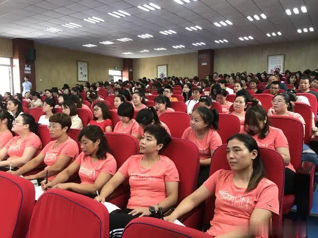 讓師德成為口碑—惠濟區江山路街道中心幼兒園開展師德培訓