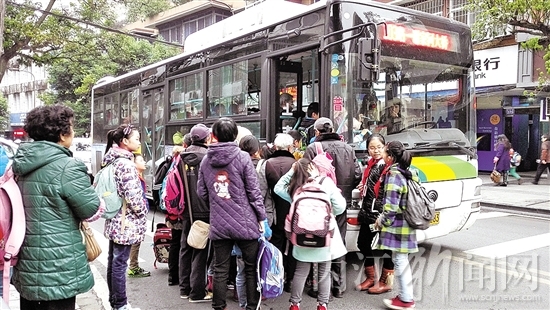 四川省內江市出臺校車服務方案，規范校車服務