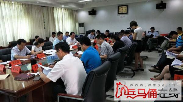 陜西西安高陵區(qū)召開2017年第三次校車安全管理聯(lián)席會議