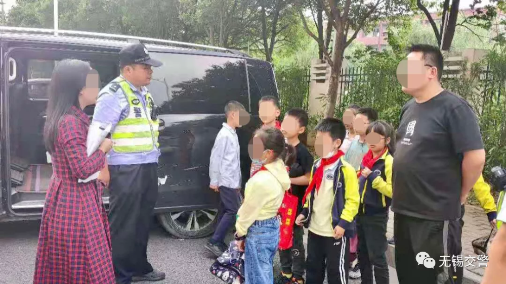 這樣的“黑校車”，你敢讓孩子坐嗎？