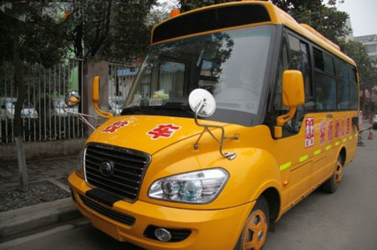 校車市場須警惕“劣幣驅逐良幣”現象