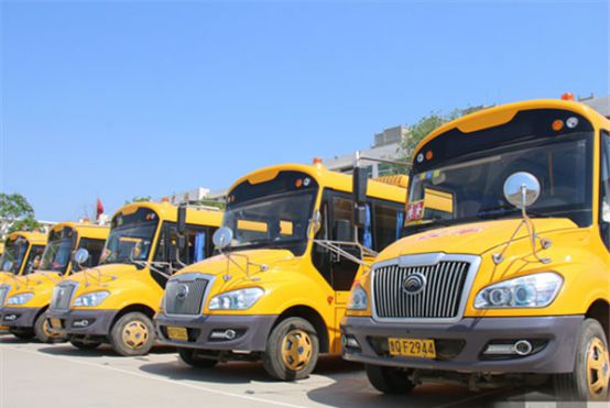 宇通客車普及校車安全問題 為全行業(yè)樹立典范