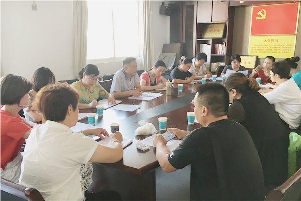 區教育局：多措并舉強化校車安全