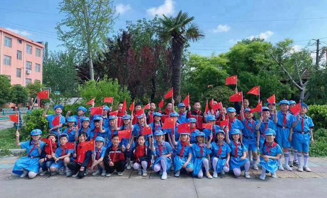 黨史與學科融合、校車化身“流動課堂”…… 宿遷泗陽縣愛園鎮讓校園黨史學習活起來